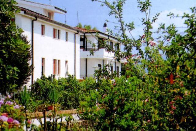 Residence Oasi 브리아티코 외부 사진